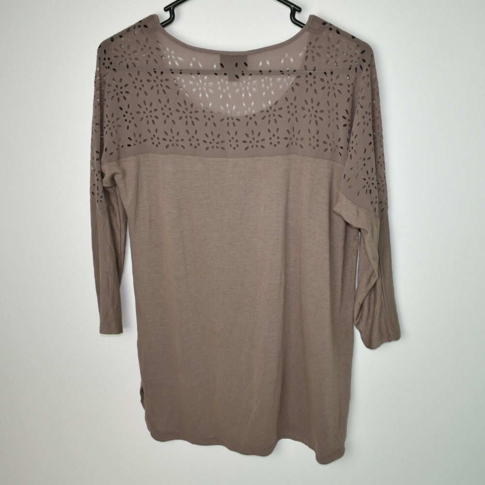 Mossimo Top - Picture 2 of 5